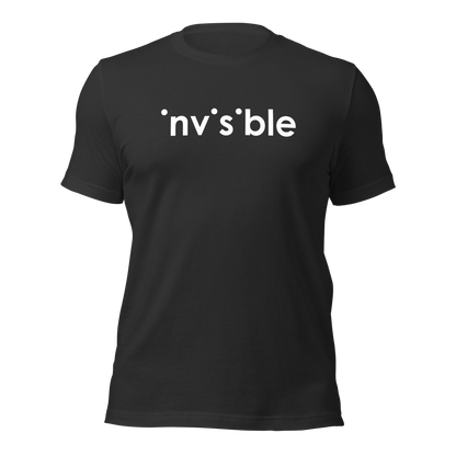 Dunkelgraues Unisex T-Shirt mit weißem Invisible Schriftzug bei dem die I Punkte fehlen Brustprint