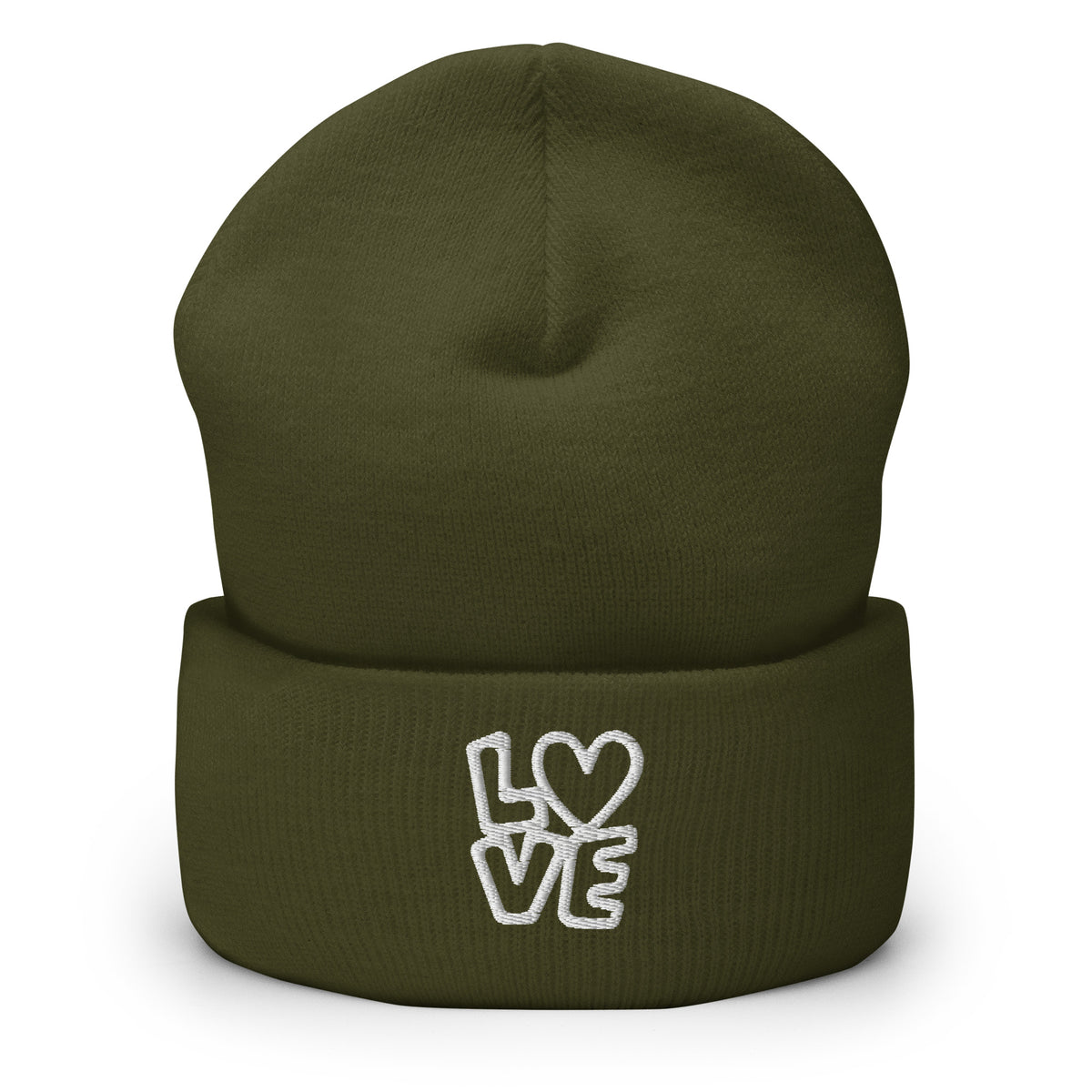 Olivegrünes Beanie mit LOVE Stickerei bei dem das O durch ein Herz ersetzt ist
