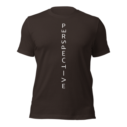Braunes Unisex T-Shirt mit minimalistischem Perspective Print mit verdrehten Buchstaben